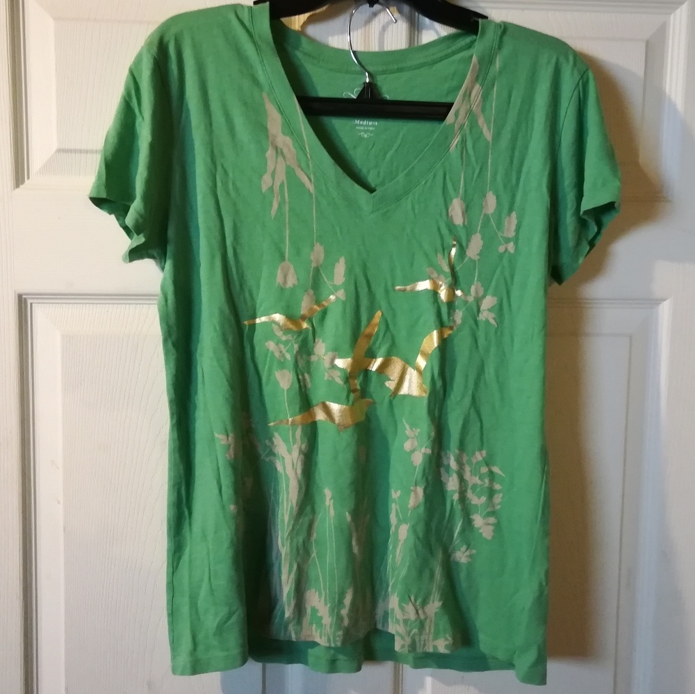 Old Navy tee